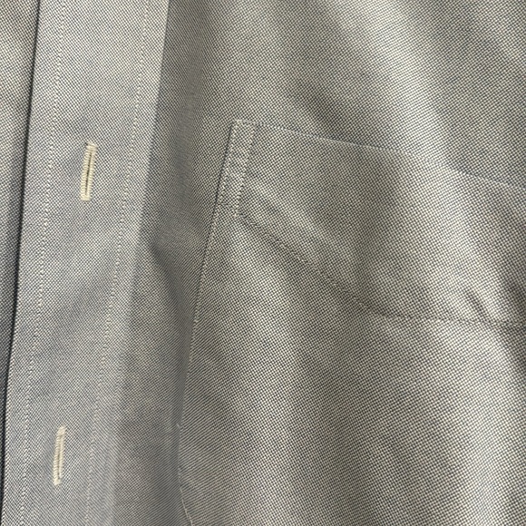 L.L. Bean Men’s Dress Button Down Shirt - Light Blue - Wrinkle Free Material - Picture 5 of 5